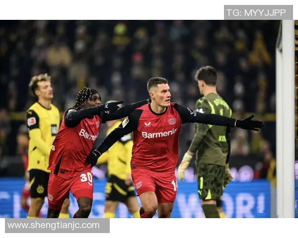 德甲卫冕冠军备战稳固冠军气息向光芒勇进