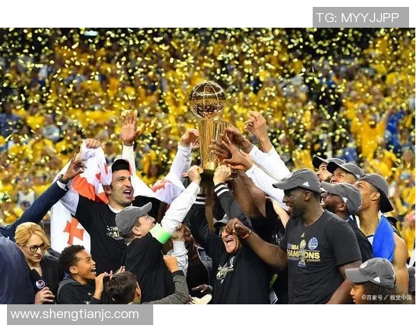 詹皇：队内氛围稳定，有信心冲击总冠军