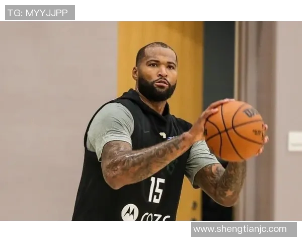 考辛斯复出助力湖人逆袭，终结雄鹿八连胜